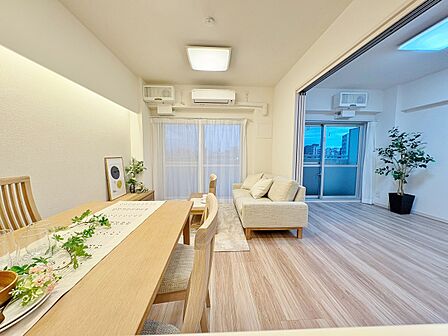 「空間が織り成すひとつ先の住み心地」を演出します。