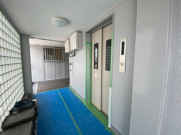 エレベーター完備のため荷物が多くなっても安心。