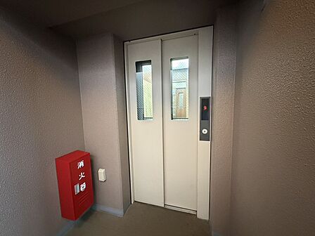 エレベーター完備のため荷物が多くなっても安心。