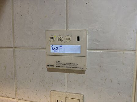 見やすい画面で操作しやすい給湯パネル。