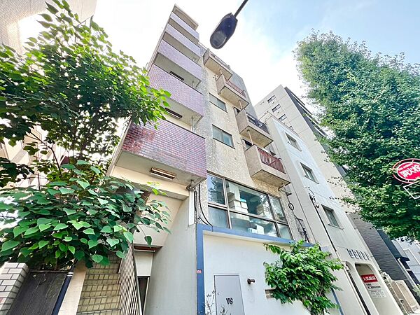忙しく過ぎゆく日常を置き去るほど、ゆったりした時間が流れる住環境。