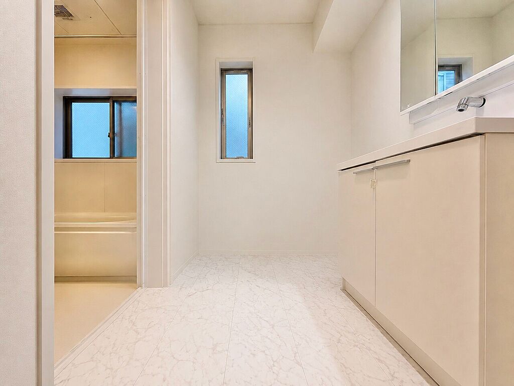 townhouse 東京都足立区鹿浜4丁目