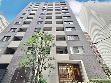 飽きのこないシンプルモダンな外観です。