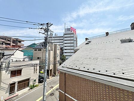 眺望や窓からの景色が良いと、家で過ごす時間も快適です。