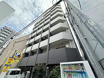 外観：飽きのこないシンプルモダンな外観です。
