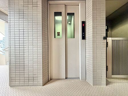 エレベーター完備のため荷物が多くなっても安心。