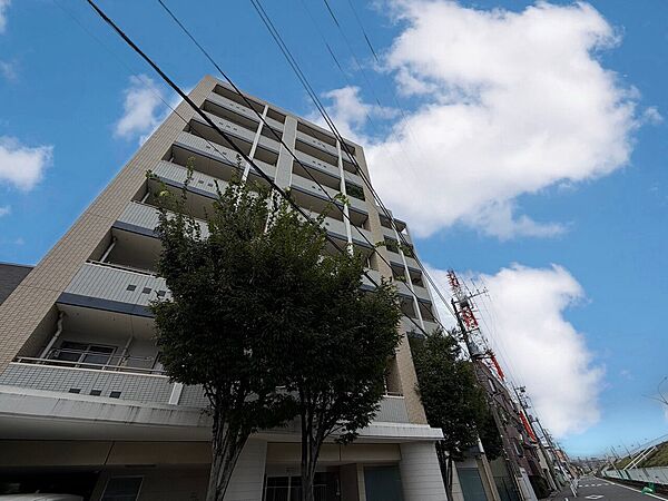忙しく過ぎゆく日常を置き去るほど、ゆったりした時間が流れる住環境。