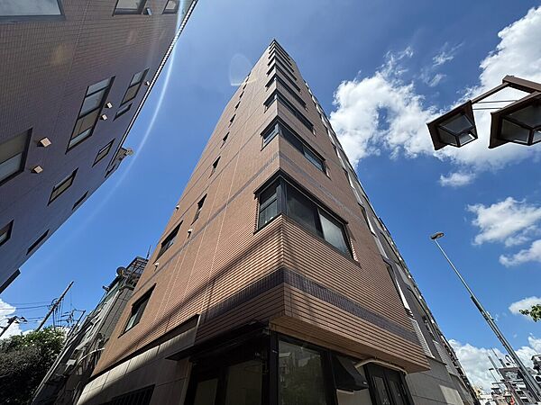忙しく過ぎゆく日常を置き去るほど、ゆったりした時間が流れる住環境。