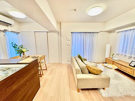 落ち着いた雰囲気に包まれて、伸びやかな空間。