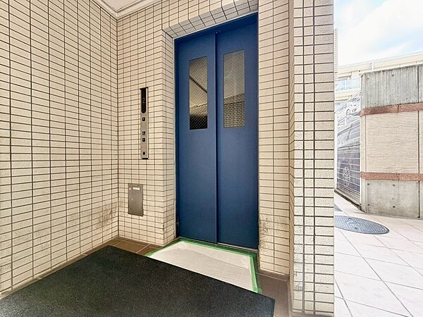 エレベーター完備のため荷物が多くなっても安心。