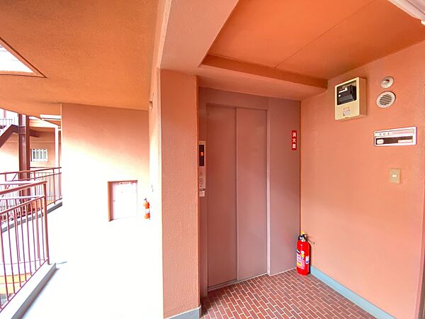 エレベーター完備のため荷物が多くなっても安心。