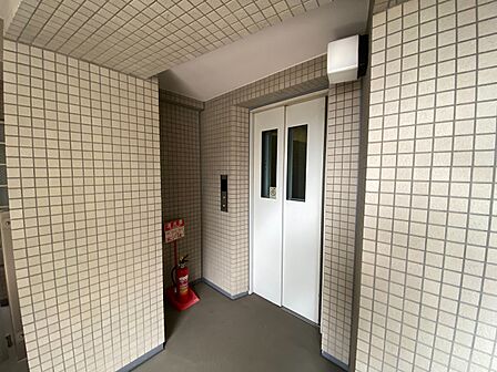 エレベーター完備のため荷物が多くなっても安心。