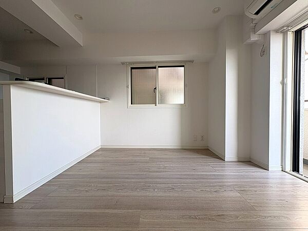「空間が織り成すひとつ先の住み心地」を演出します。