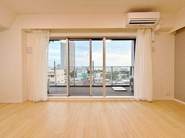 充実した生活は伸びやかな居室空間から始まります。