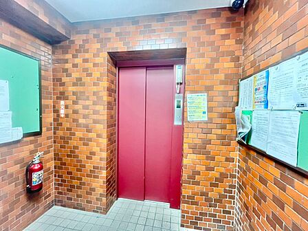 エレベーター完備のため荷物が多くなっても安心。