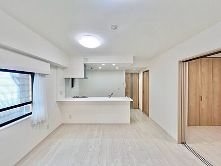 充実した生活は伸びやかな居室空間から始まります。