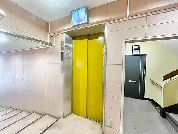エレベーター完備のため荷物が多くなっても安心。