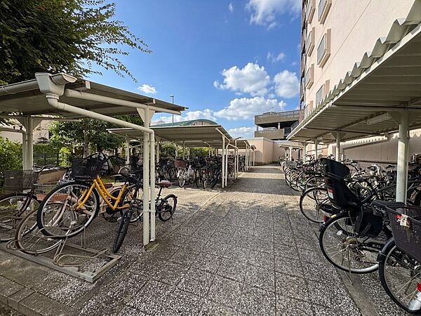 駐輪場も綺麗に整頓されています。※空き状況は都度ご確認下さい。