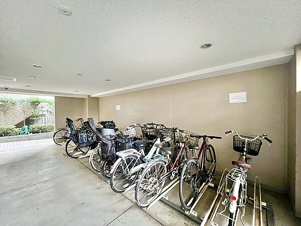 駐輪場も綺麗に整頓されています。※空き状況は都度ご確認下さい。