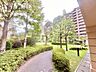 その他：マンションの敷地内には、中庭もございます。