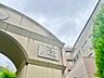その他：スタイリッシュなエンブレム。お洒落なマンションは入り口から。