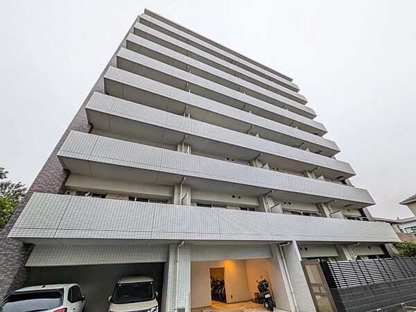 忙しく過ぎゆく日常を置き去るほど、ゆったりした時間が流れる住環境。