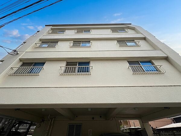 忙しく過ぎゆく日常を置き去るほど、ゆったりした時間が流れる住環境。