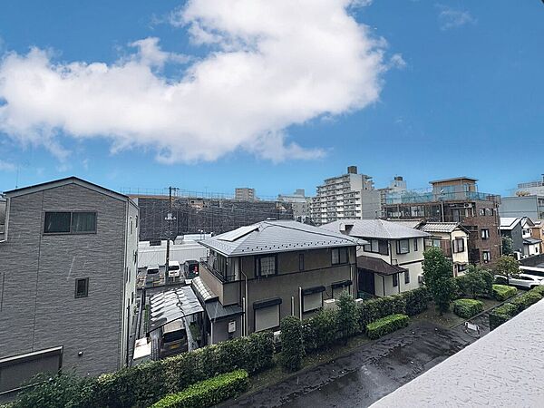 バルコニーを拡大表示