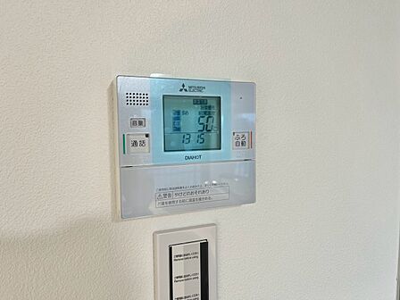見やすい画面で操作しやすい給湯パネル。