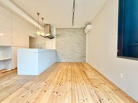 通風・採光に優れ、心地よい光と風が溢れています。