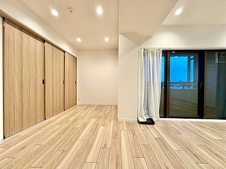 通風・採光に優れ、心地よい光と風が溢れています。