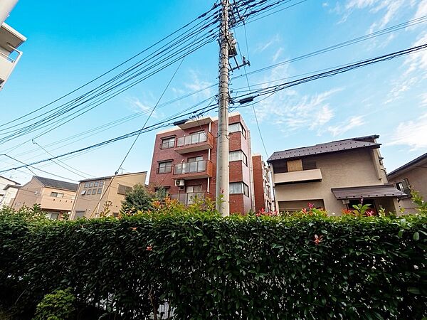 眺望や窓からの景色が良いと、家で過ごす時間も快適です。