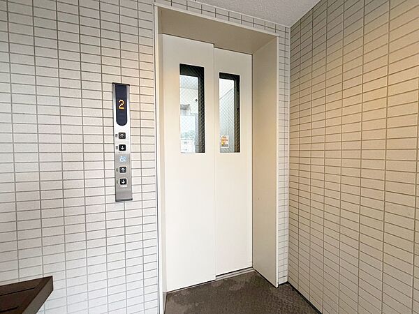 エレベーター完備のため荷物が多くなっても安心。