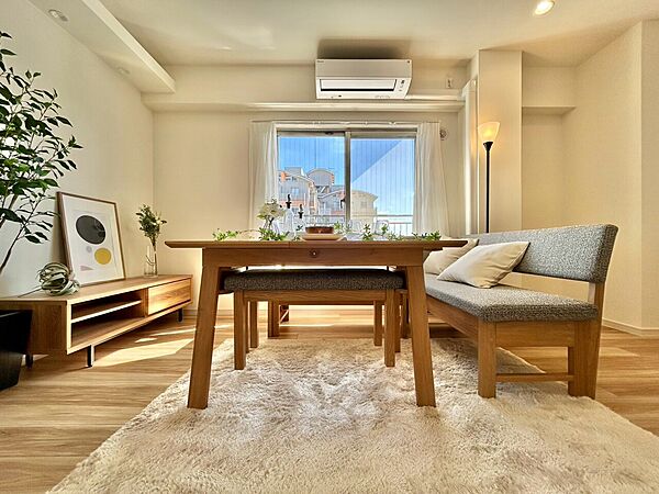 「空間が織り成すひとつ先の住み心地」を演出します。