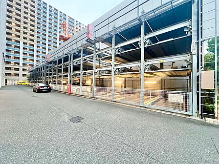 駐車スペースが嬉しいですね。※空き状況は都度ご確認下さい。
