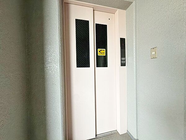 エレベーター完備のため荷物が多くなっても安心。