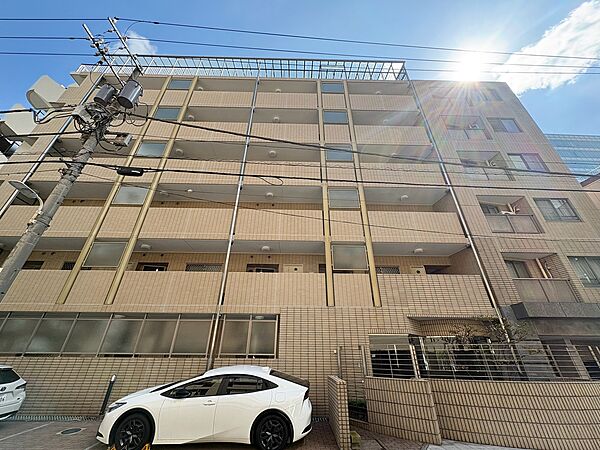 忙しく過ぎゆく日常を置き去るほど、ゆったりした時間が流れる住環境。