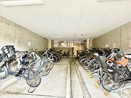 駐輪場も綺麗に整頓されています。※空き状況は都度ご確認下さい。