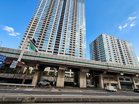 陽当たり・通風・開放感に恵まれた環境です。