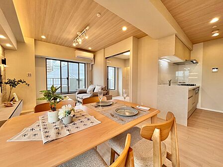 通風・採光に優れ、心地よい光と風が溢れています。