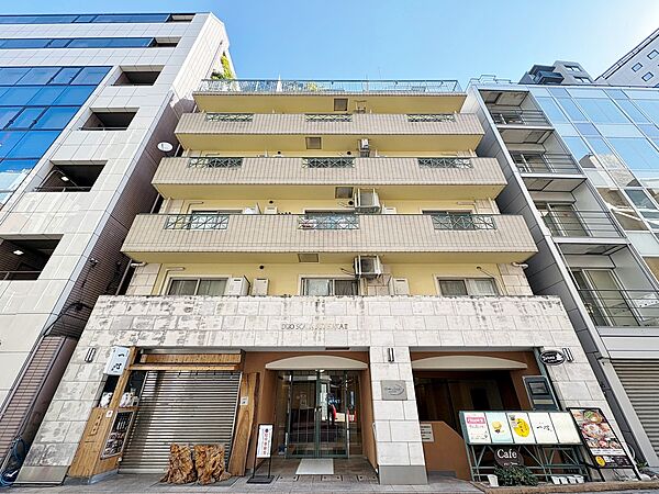 忙しく過ぎゆく日常を置き去るほど、ゆったりした時間が流れる住環境。