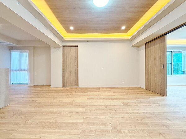 落ち着いた雰囲気に包まれて、伸びやかな空間。