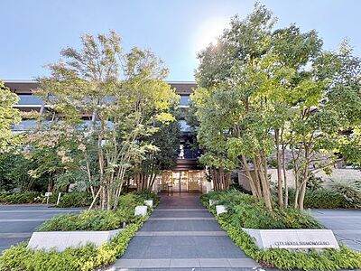 外観：飽きのこないシンプルモダンな外観です。