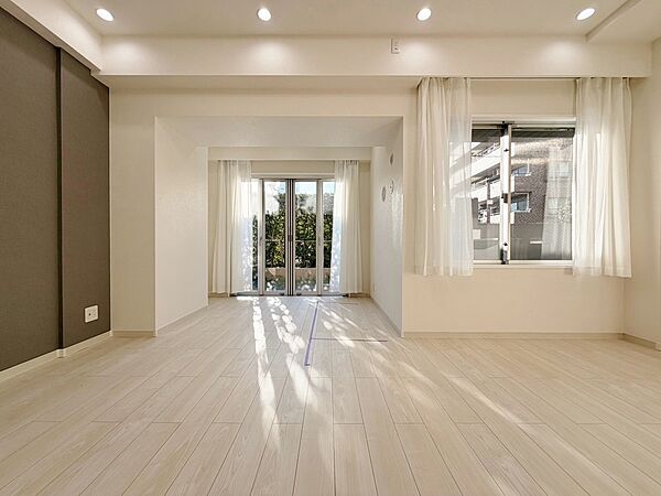 充実した生活は伸びやかな居室空間から始まります。
