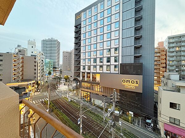 バルコニーを拡大表示