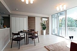ガーデニエール砧 WEST 2階3LDKのリビング/ダイニング