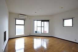 レジデンシア フミ 3階3LDKのリビング/ダイニング