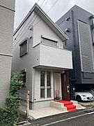 松原駅より徒歩3分 築3年10ヶ月 2階建の賃貸物件