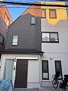 中延駅より徒歩4分 築14年7ヶ月 3階建の賃貸物件