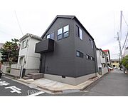 宮の坂駅より徒歩8分 築4年7ヶ月の賃貸物件